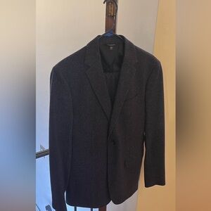Banana Republic Mario Bellucci
Suit